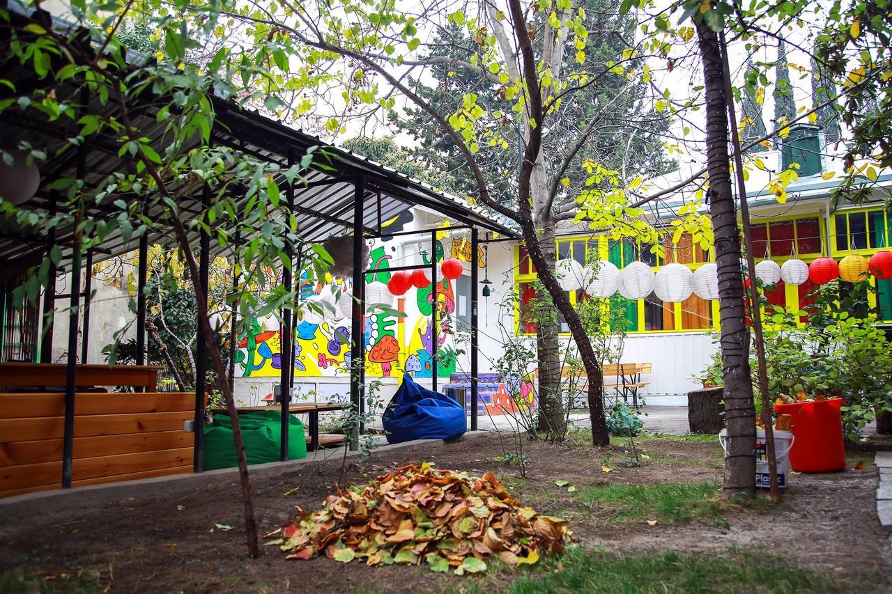 Zgarbi Hostel Τυφλίδα Εξωτερικό φωτογραφία