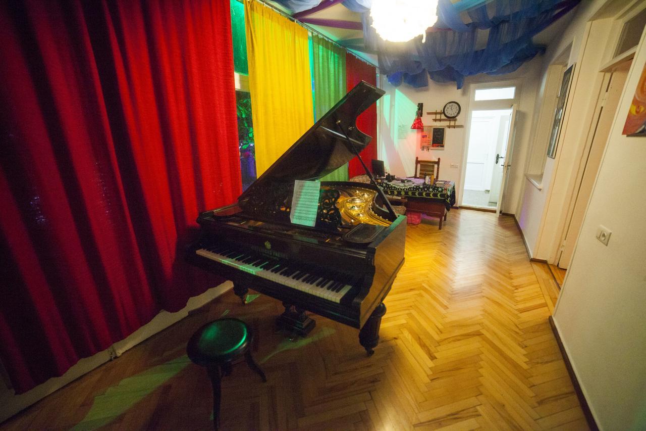 Zgarbi Hostel Τυφλίδα Εξωτερικό φωτογραφία