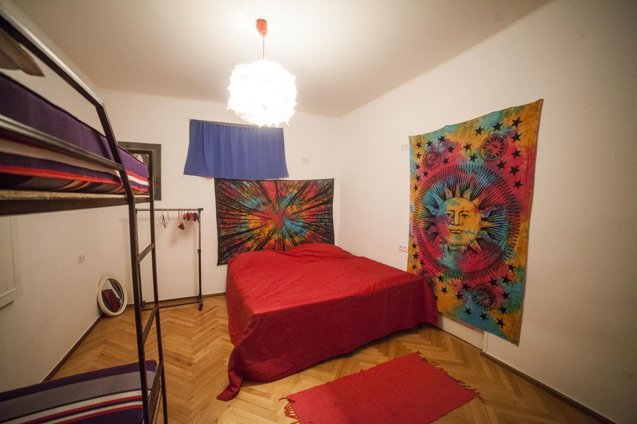Zgarbi Hostel Τυφλίδα Εξωτερικό φωτογραφία