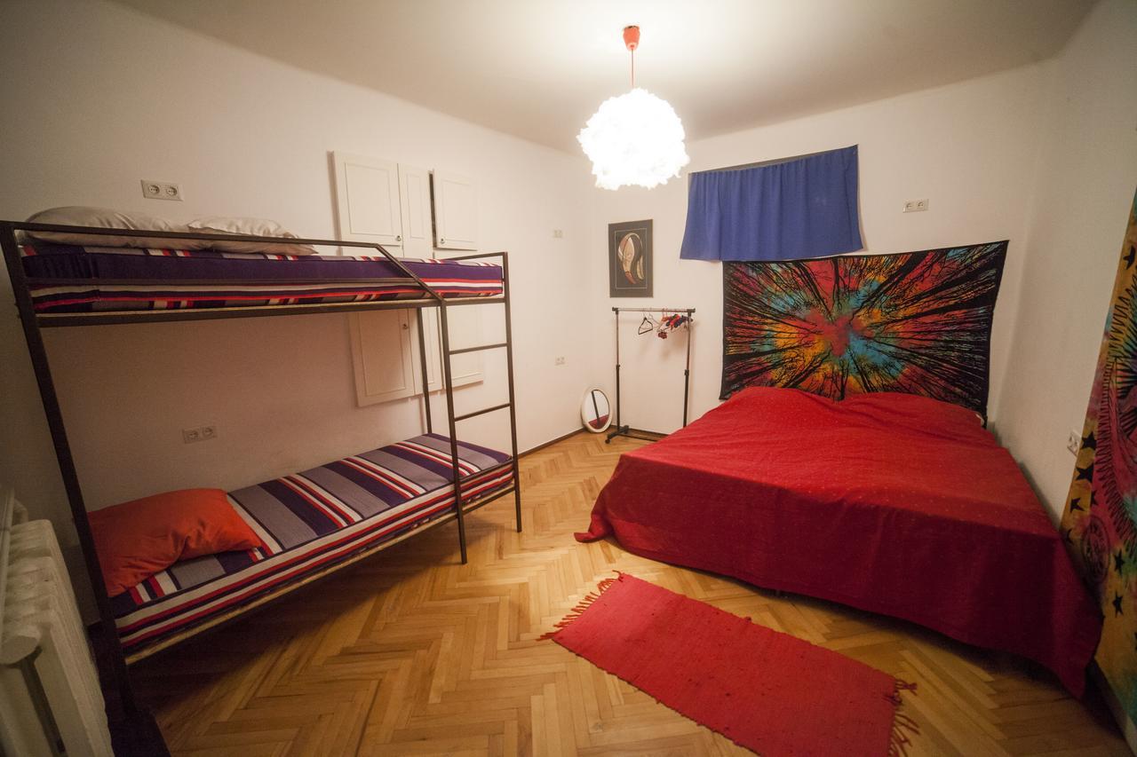 Zgarbi Hostel Τυφλίδα Εξωτερικό φωτογραφία